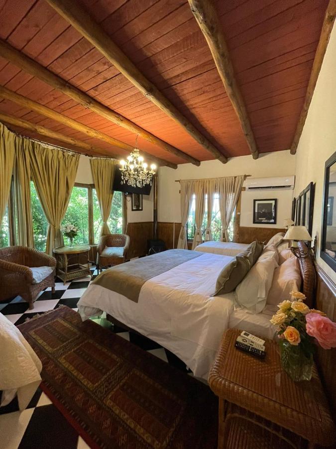 Hotel Vendimia Parador Санта Крус Екстериор снимка