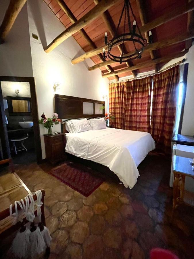 Hotel Vendimia Parador Санта Крус Екстериор снимка